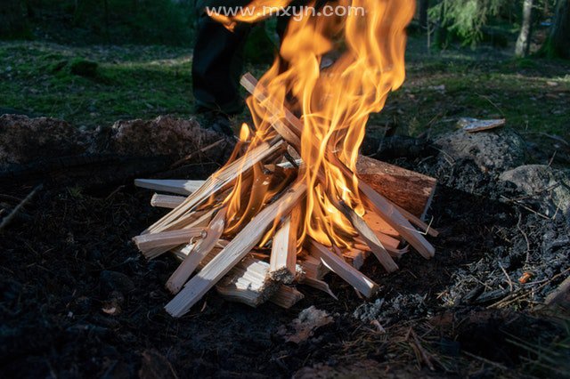 梦见着火了