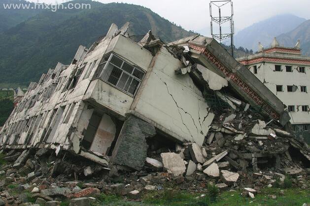 梦见地震房子倒塌