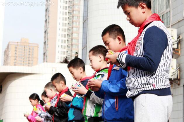 梦见小学同学