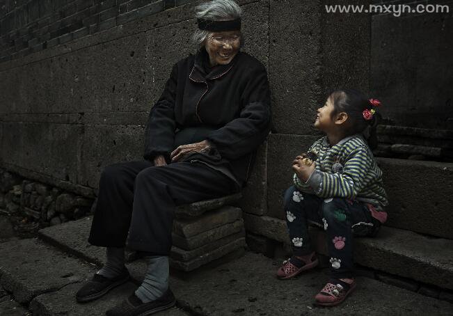 梦见和死去的奶奶说话