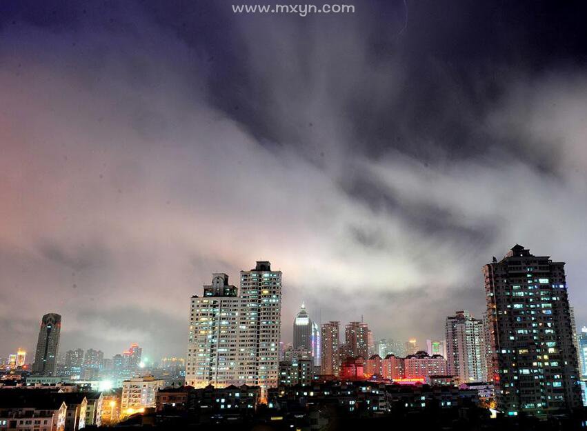 梦见雷雨