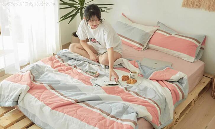 梦见床铺被褥