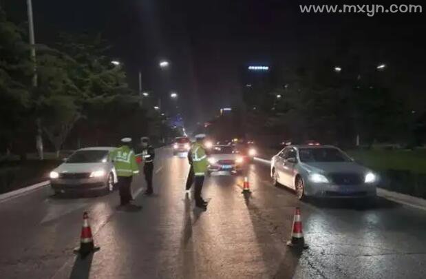 梦见酒驾被警察抓